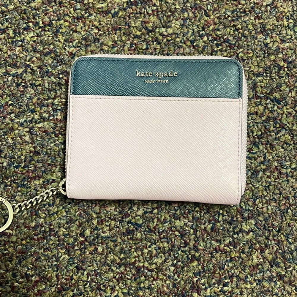 Kate Spade bifold wallet